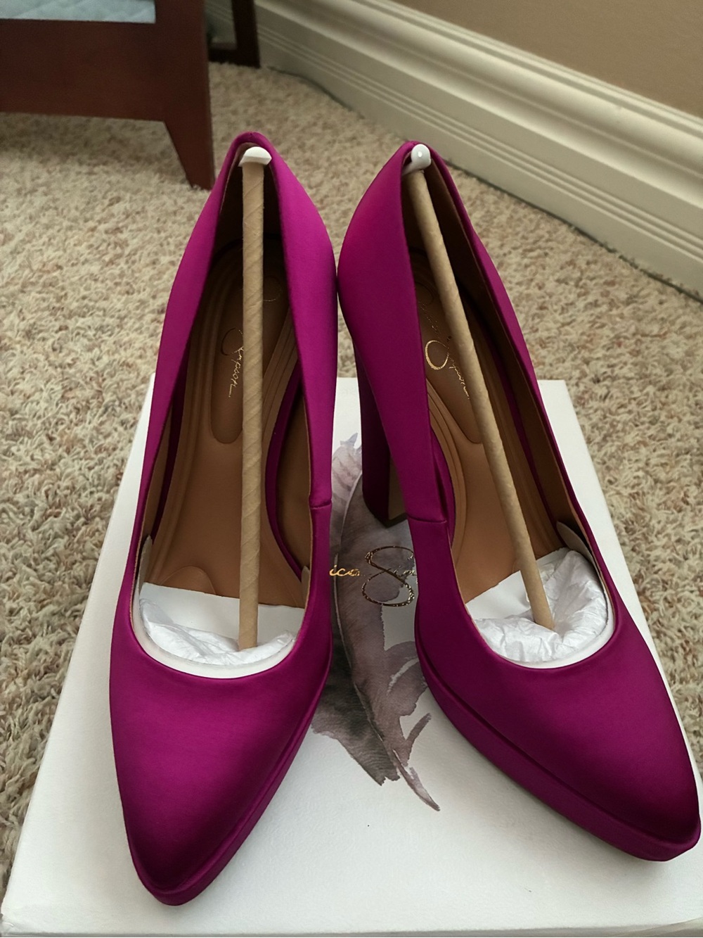 Jessica Simpson Fuchsia Satin Pointed-Toe Pumps